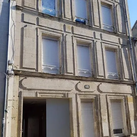 Spacieux Studio à 2 Pas De La Cathédrale