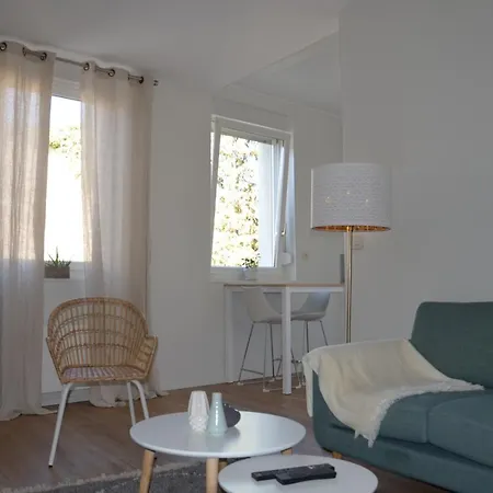 Appartement Spacieux Studio à 2 Pas De La Cathédrale